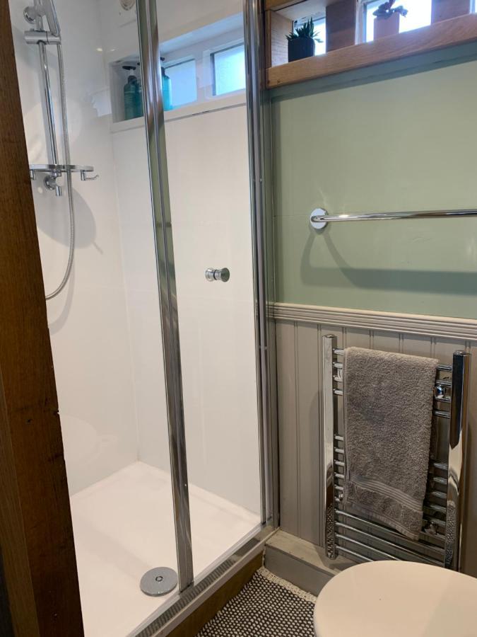 Meadow View - A Studio With Free Parking And A Sunny Terrace Lewes Ngoại thất bức ảnh